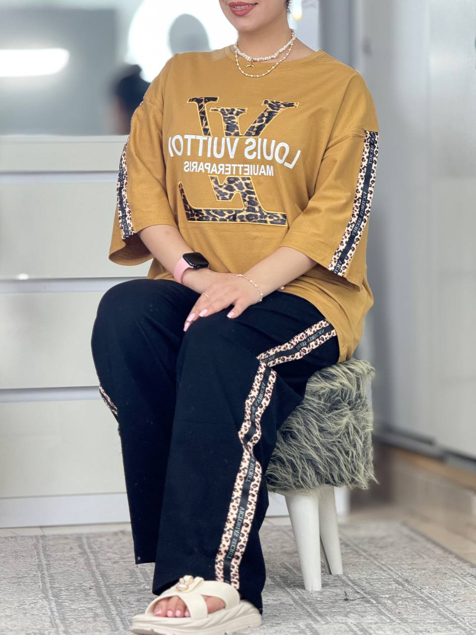 ست بگی ال وی پلنگی ۵۹۴۹